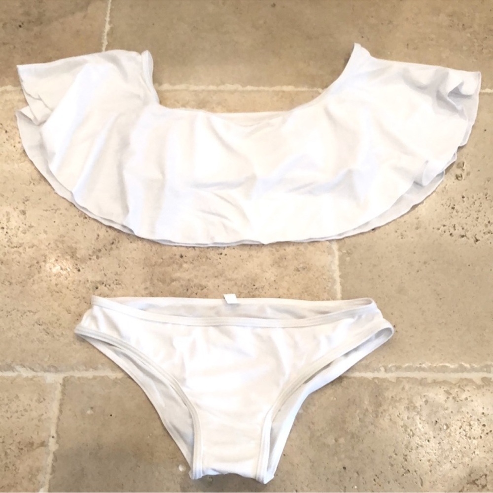 White Bikini - image 4